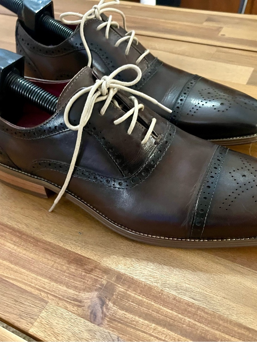 Men's Brown Leather Cap-Toe Brogue Dress Shoes